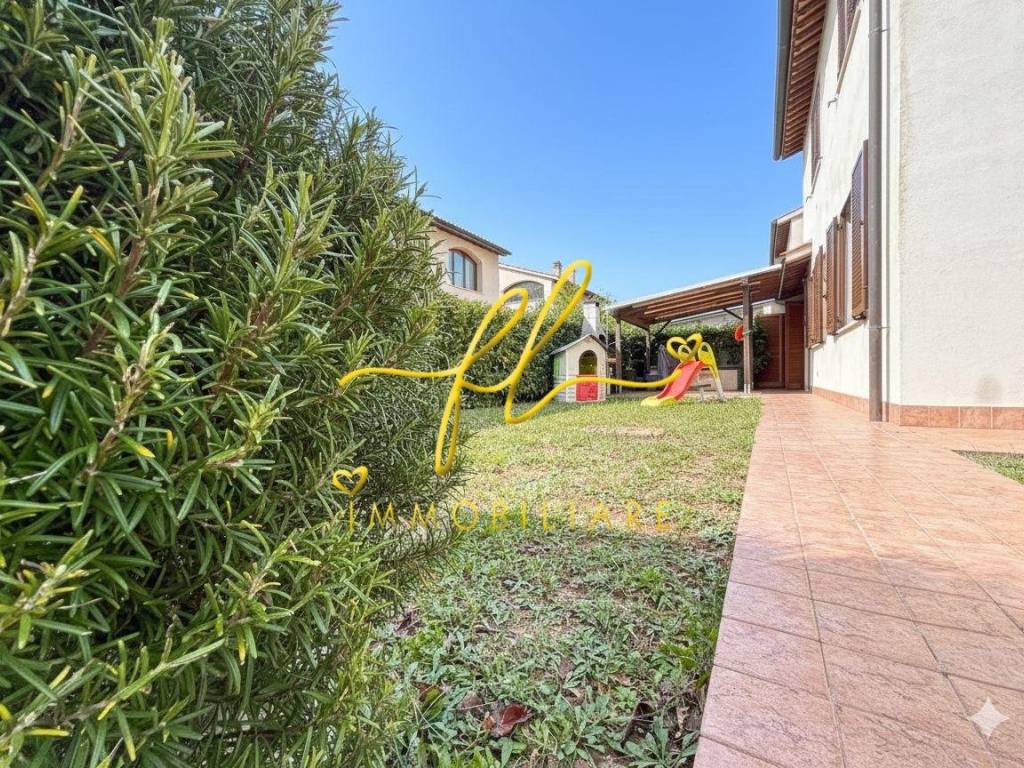 Appartamento a Cecina - Foto 2