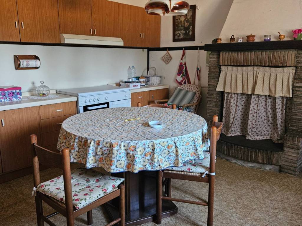 Rustico / casale a Fano in Via Tommaso Campanella, 16 - Foto 4