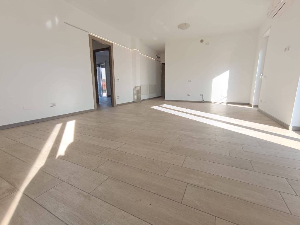 Appartamento a Gerenzano in Via Inglesina - Foto 2