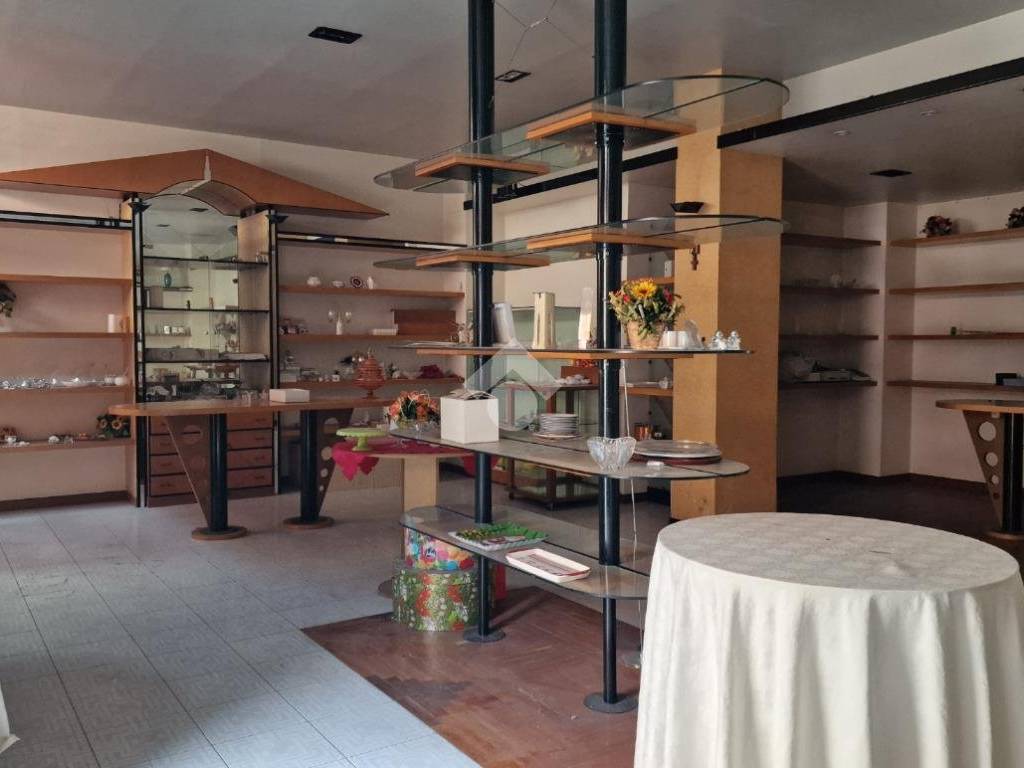 Box / garage a Aci sant'antonio in Via Nocilla, 31 - Foto 5