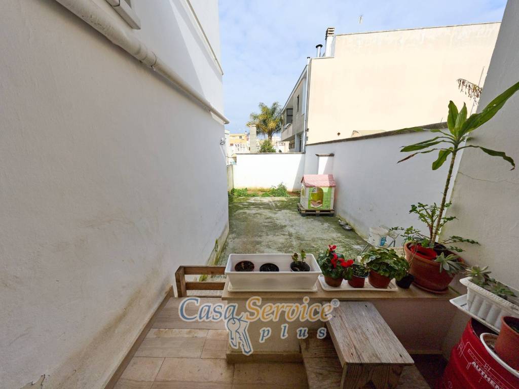 Casa indipendente a Matino in Via Alessandro Manzoni - Foto 4