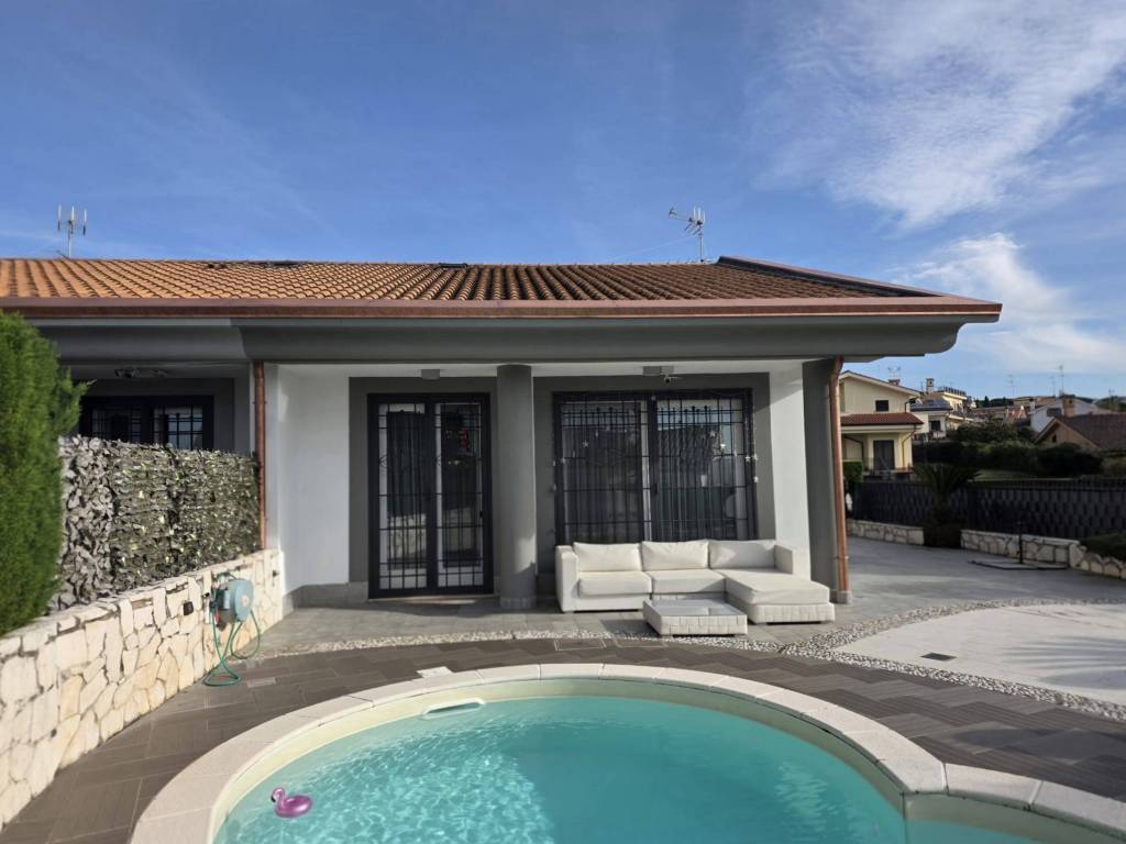 Villa a Albano laziale in Via Irlanda - Foto 3