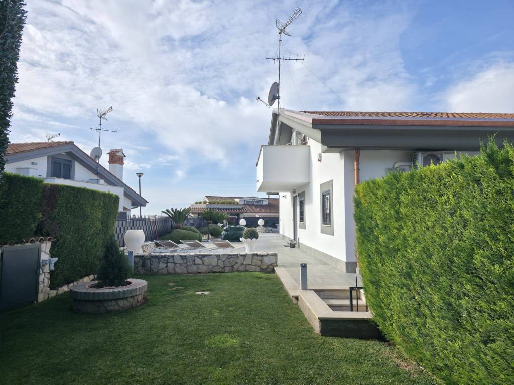 Villa a Albano laziale in Via Irlanda - Foto 5