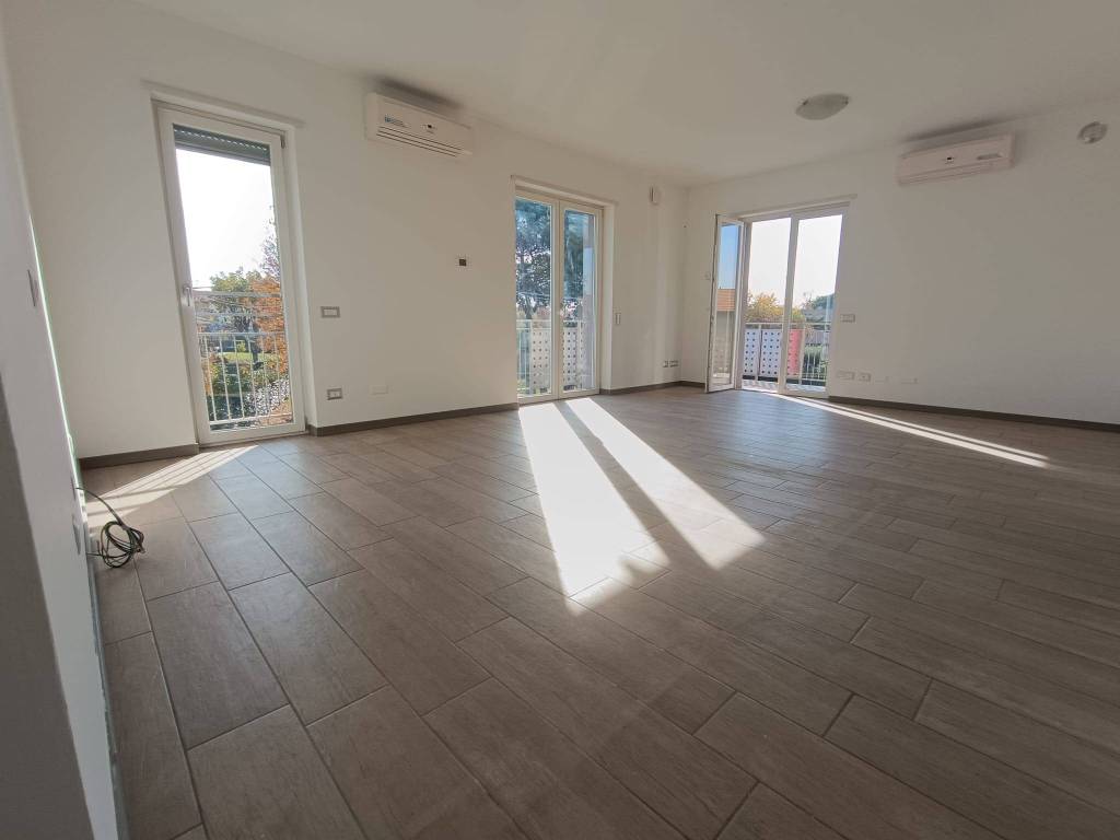 Appartamento a Gerenzano in Via Inglesina - Foto 2