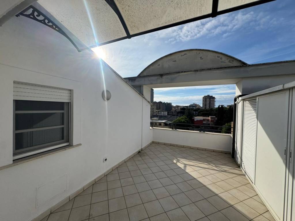 Attico / mansarda a Latina in Via Lepanto - Foto 4