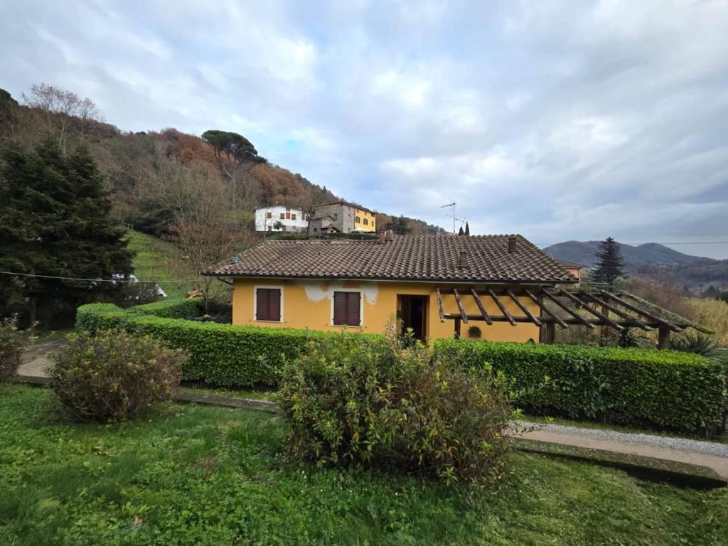 Appartamento a Borgo a mozzano - Foto 2