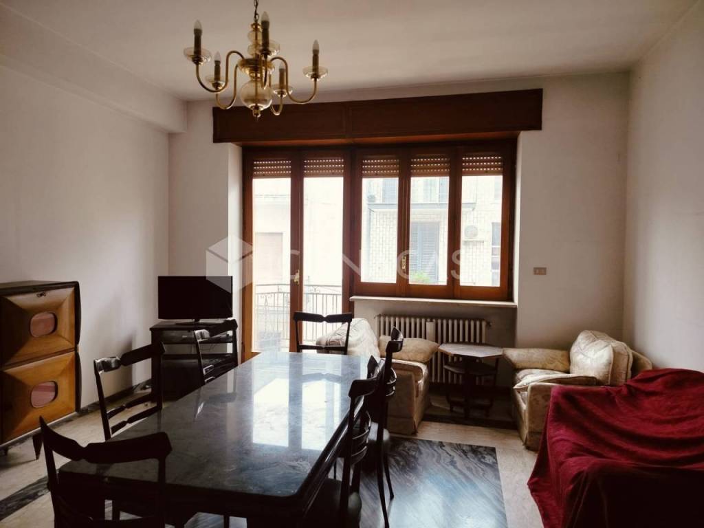 Appartamento a Conversano in Via Giuseppe Di Vittorio - Foto 2