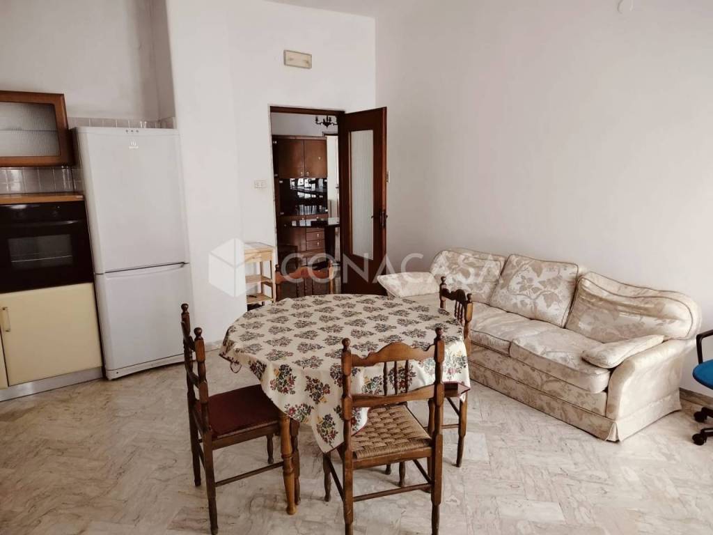 Appartamento a Conversano in Via Giuseppe Di Vittorio - Foto 5