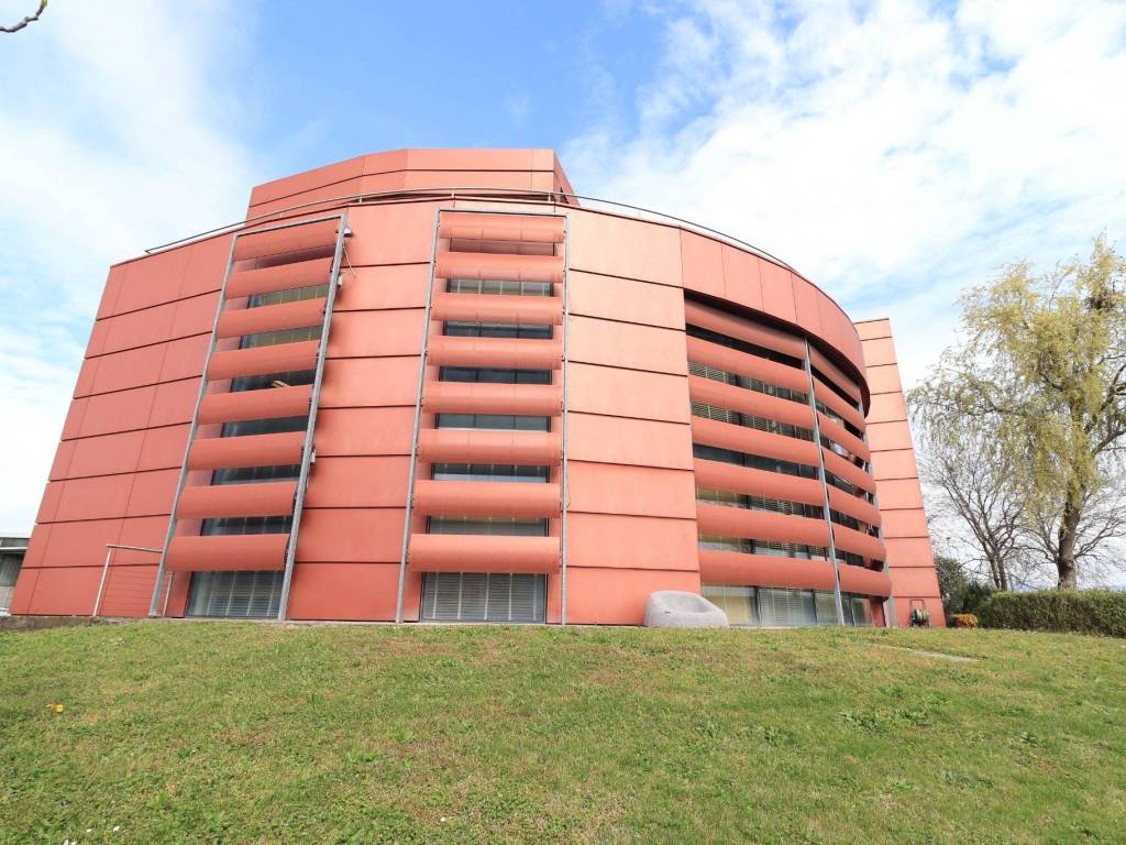 Palazzo / stabile a Grassobbio - Foto 2