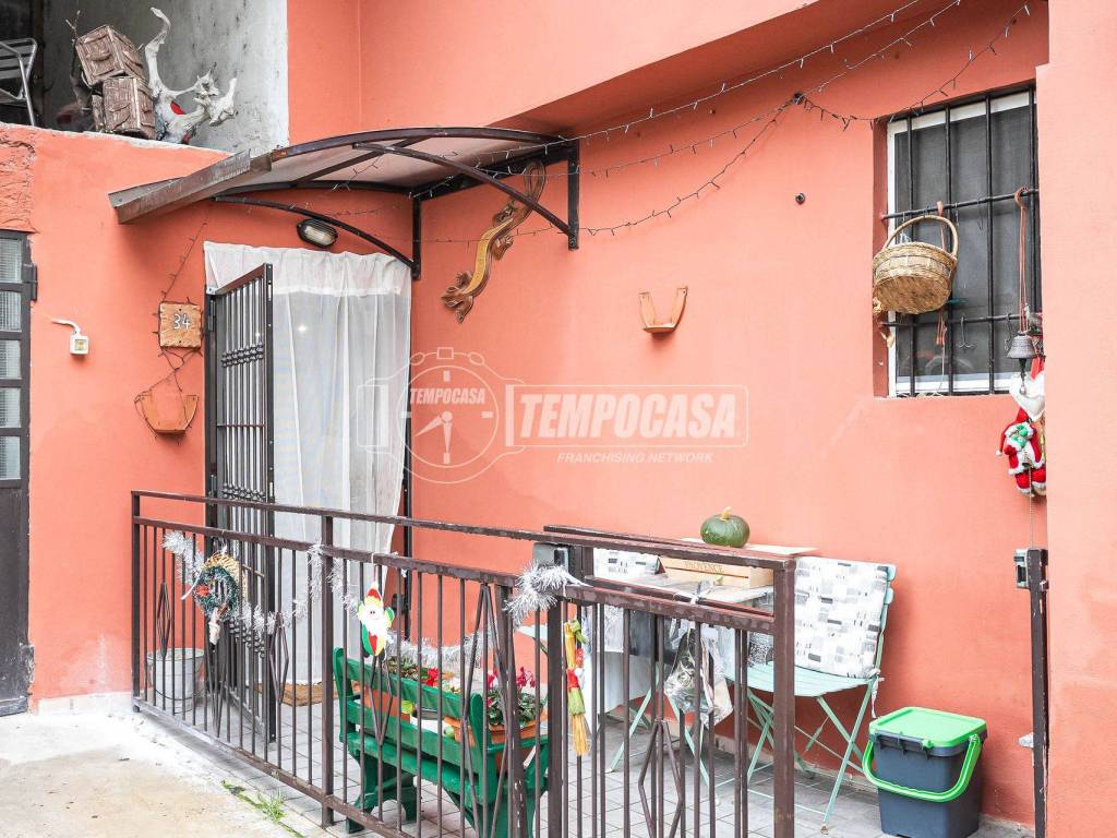 Appartamento a Monguzzo in Via Piazzale Corte 24 - Foto 3