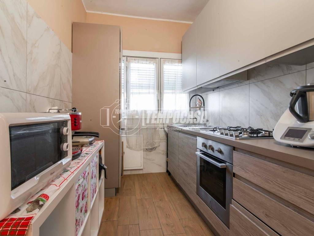 Appartamento a Paderno dugnano in Via BOLIVIA - Foto 2