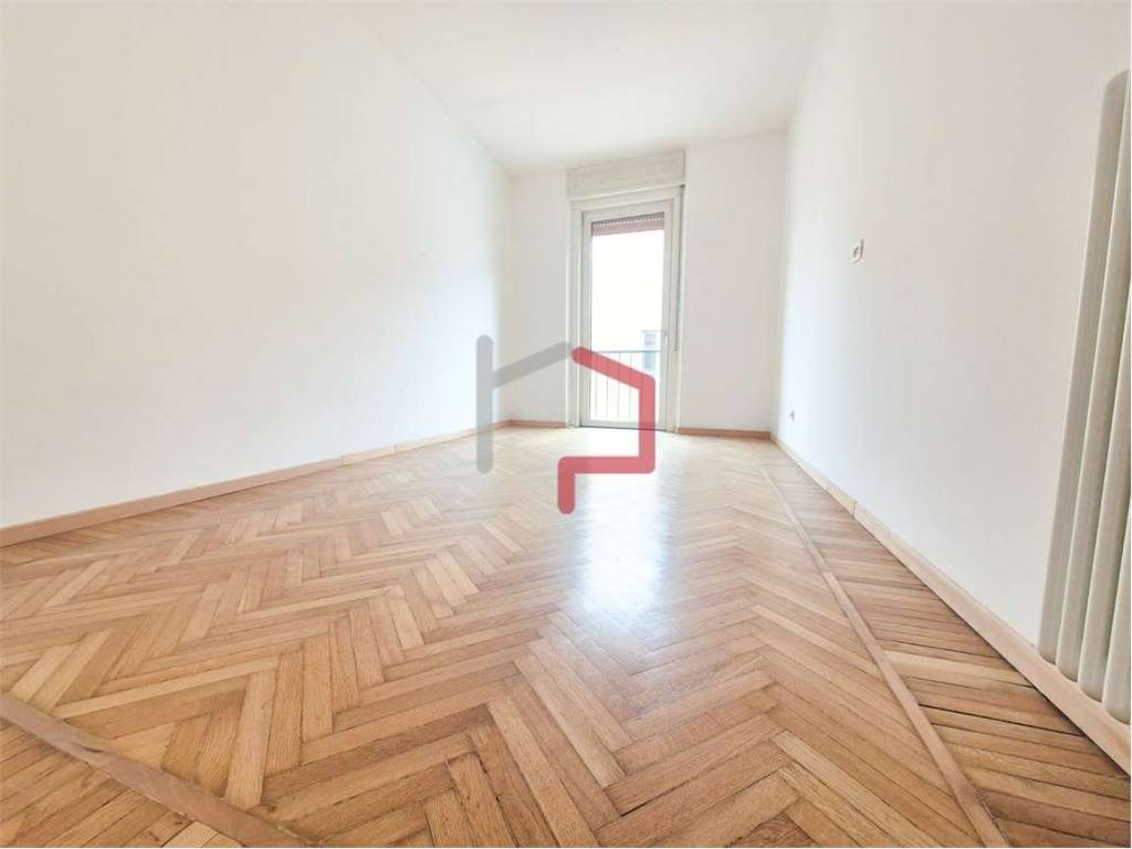 Appartamento a Bolzano in Piazza Vittoria 15 - Foto 2