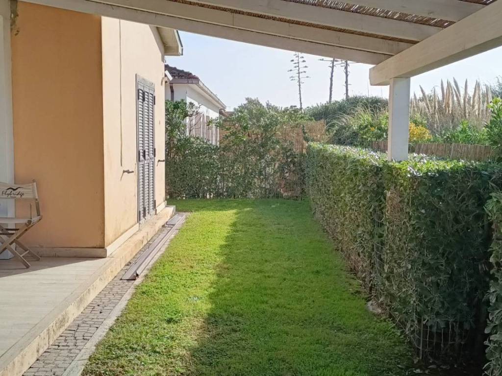 Villa a Ardea in Via delle Mammole - Foto 4