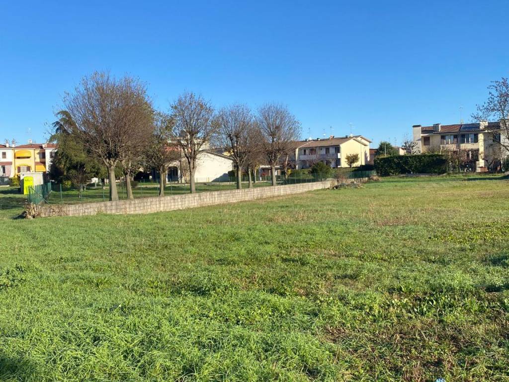 Terreno a Mantova in Via Cesare Boldrini - Foto 2