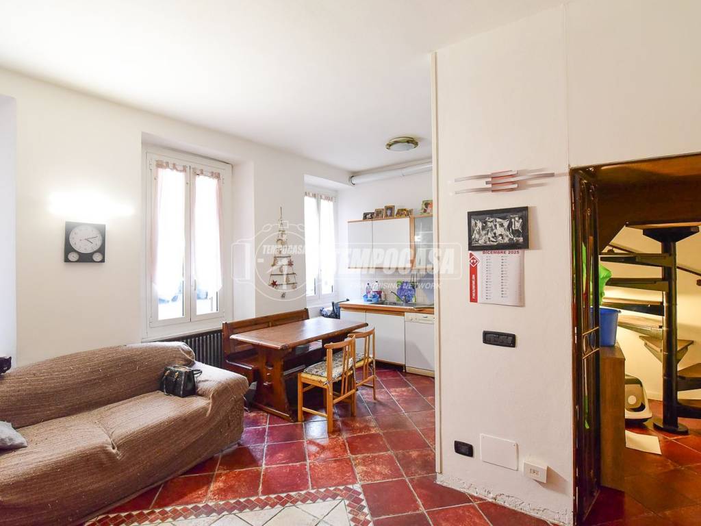 Appartamento a Cantù in Via dei Mille - Foto 3