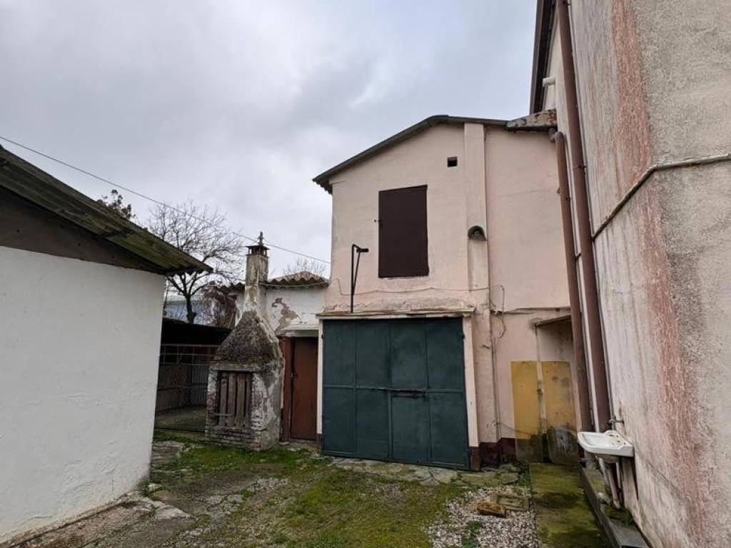 Casa indipendente a Corbola in CORBOLA VIA RUBINI, 0 - Foto 5