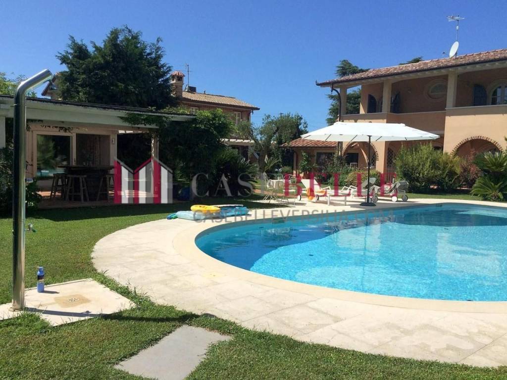 Villa a Seravezza in Via Pucci, - Foto 4