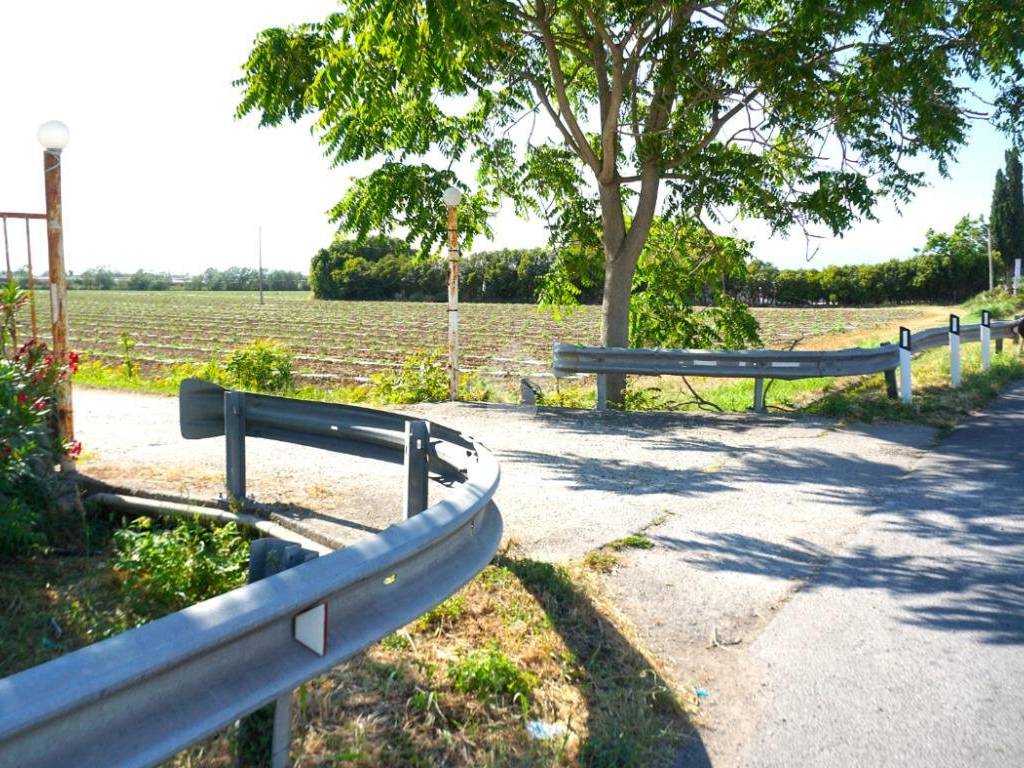 Terreno a Eboli in S.S. 18 Tirrena Inferiore - Foto 2