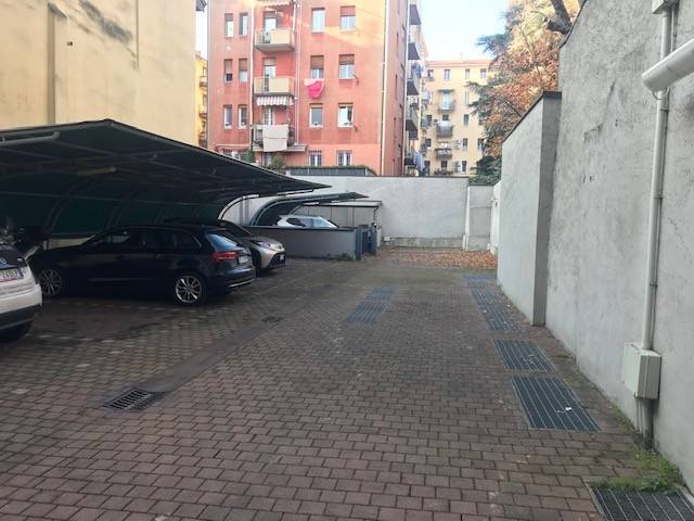 Box / garage a Bologna in Via Mascarella, 76 - Foto 3