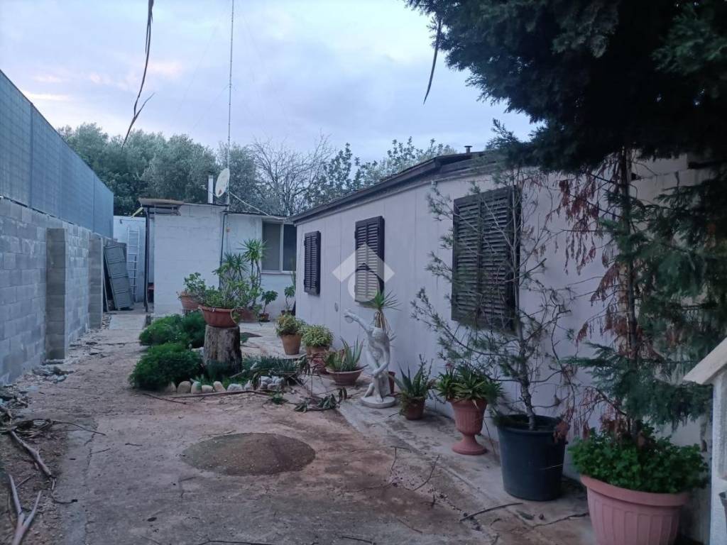Casa indipendente a Mola di bari in Via SP111, 59 - Foto 2