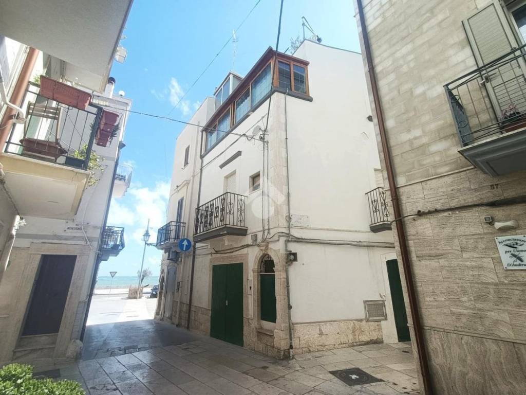 Casa indipendente a Mola di bari in VIA SPINELLI, 4 - Foto 2