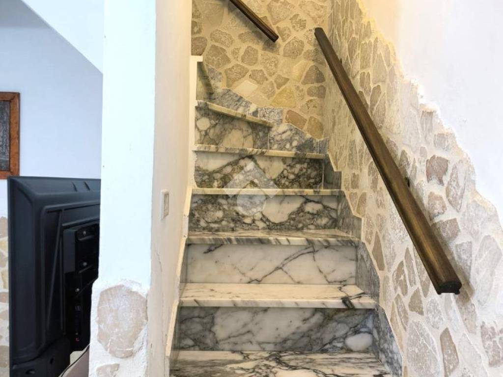 Casa indipendente a Mola di bari in VICO ROSALIA, 19 - Foto 5