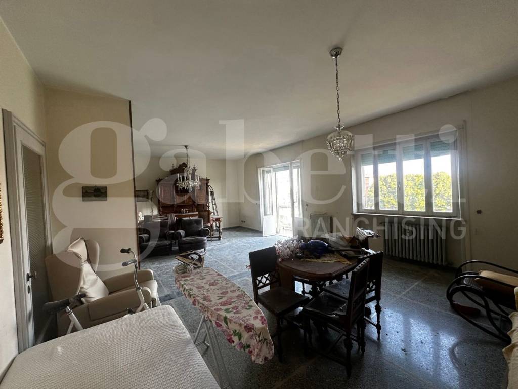 Appartamento a Verona in lungadige matteotti, 6 - Foto 4