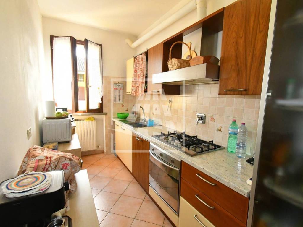 Appartamento a Reggio emilia in Via Roberto Ardigo' - Foto 4