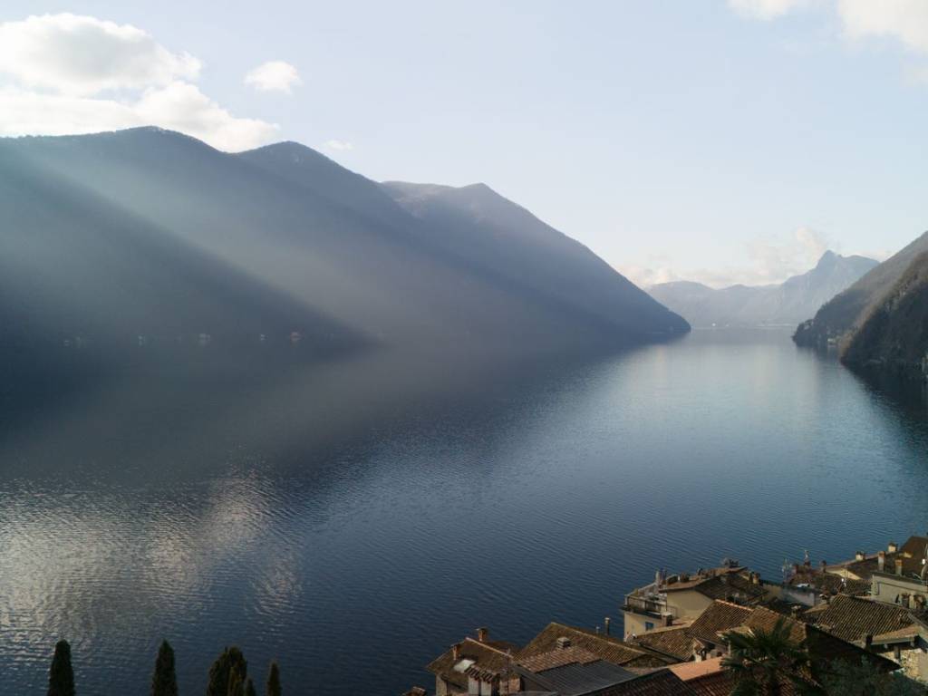 Villa a Valsolda in Via Statale - Foto 3