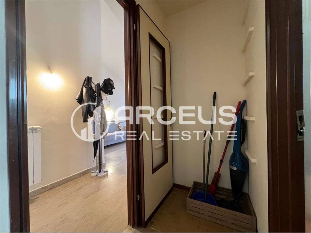Appartamento a Sirmione in VIA VERONA, 105 - Foto 2