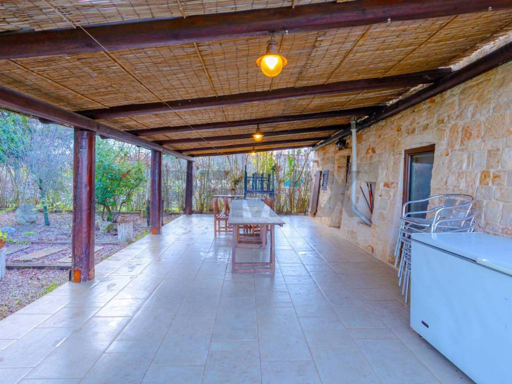 Villa a Martina franca in Via Albeobello/Strada San Giovanni - Foto 2