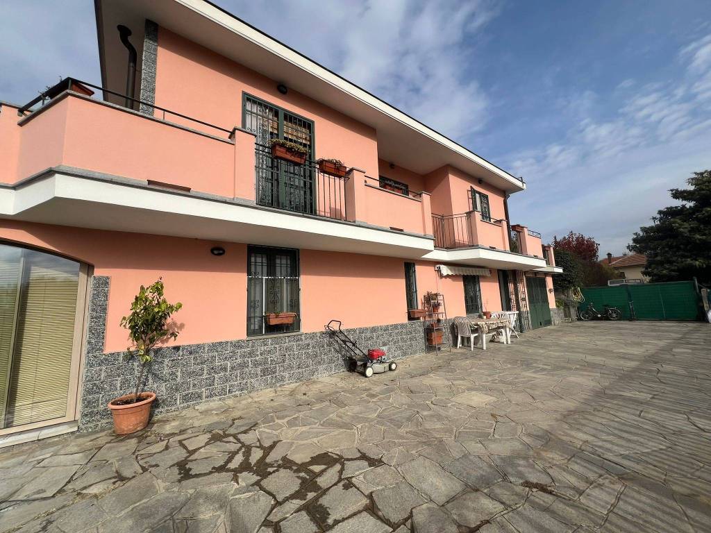 Villa a Rivoli in Via Fratelli Bellettati - Foto 5