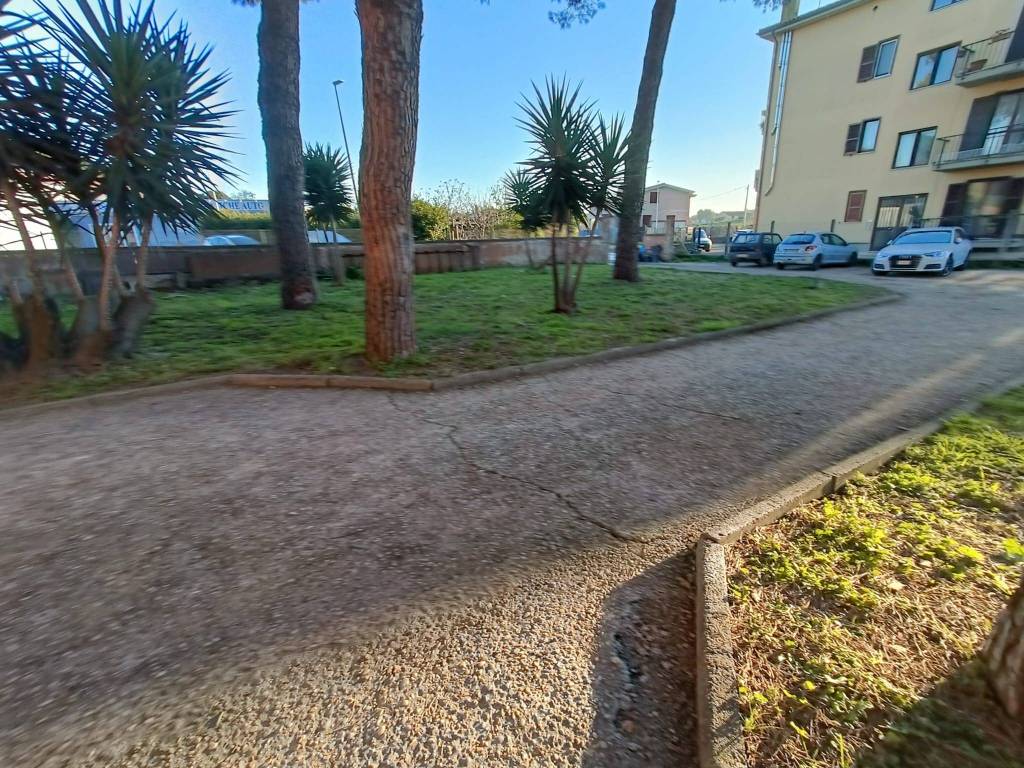 Appartamento a Anguillara sabazia in Via Colonnello Varislo - Foto 4