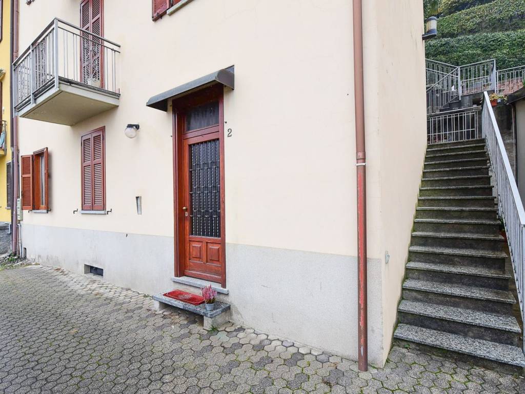 Appartamento a Cernobbio in Via Interna della Valle - Foto 5