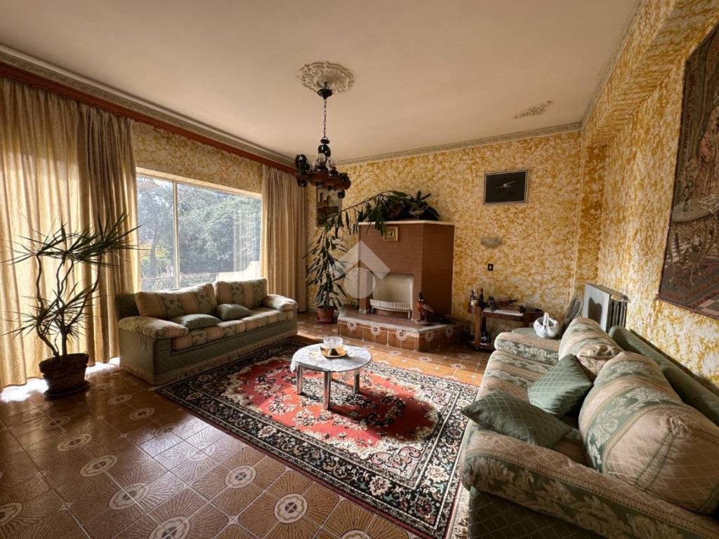 Appartamento a Lamezia terme in Via Abate Roberto di Grandmesnil, 10 - Foto 3