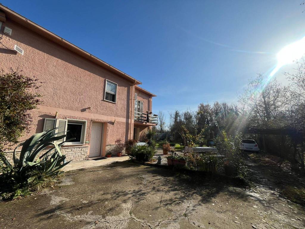 Villa a Ceprano in Via Guardaluna - Foto 5