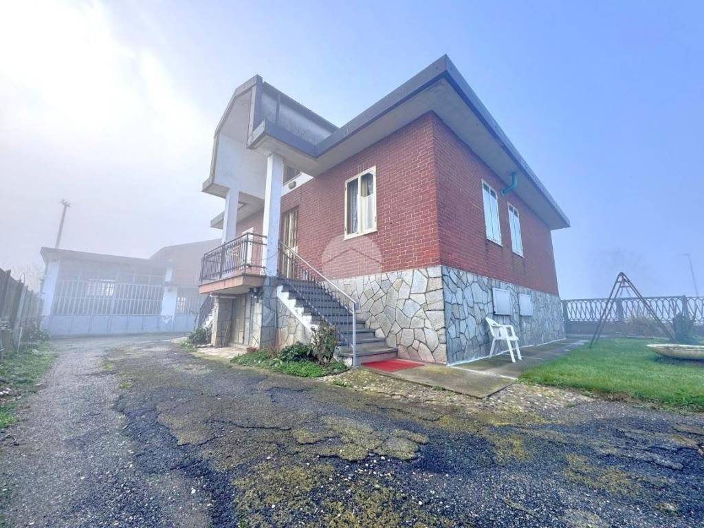 Casa indipendente a Orbassano in Regione Bronzina, 1 - Foto 2