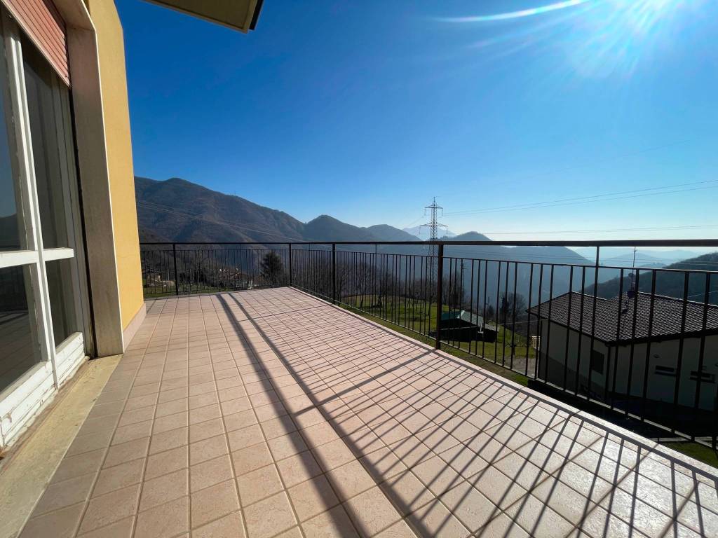 Villa a Alzano lombardo in Via Bracc, 57 - Foto 3