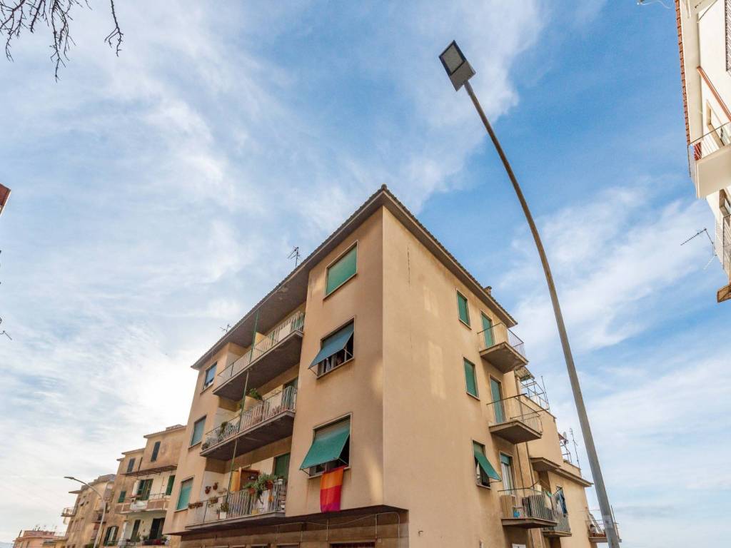 Appartamento a Tivoli in Via Francesco Bulgarini - Foto 4