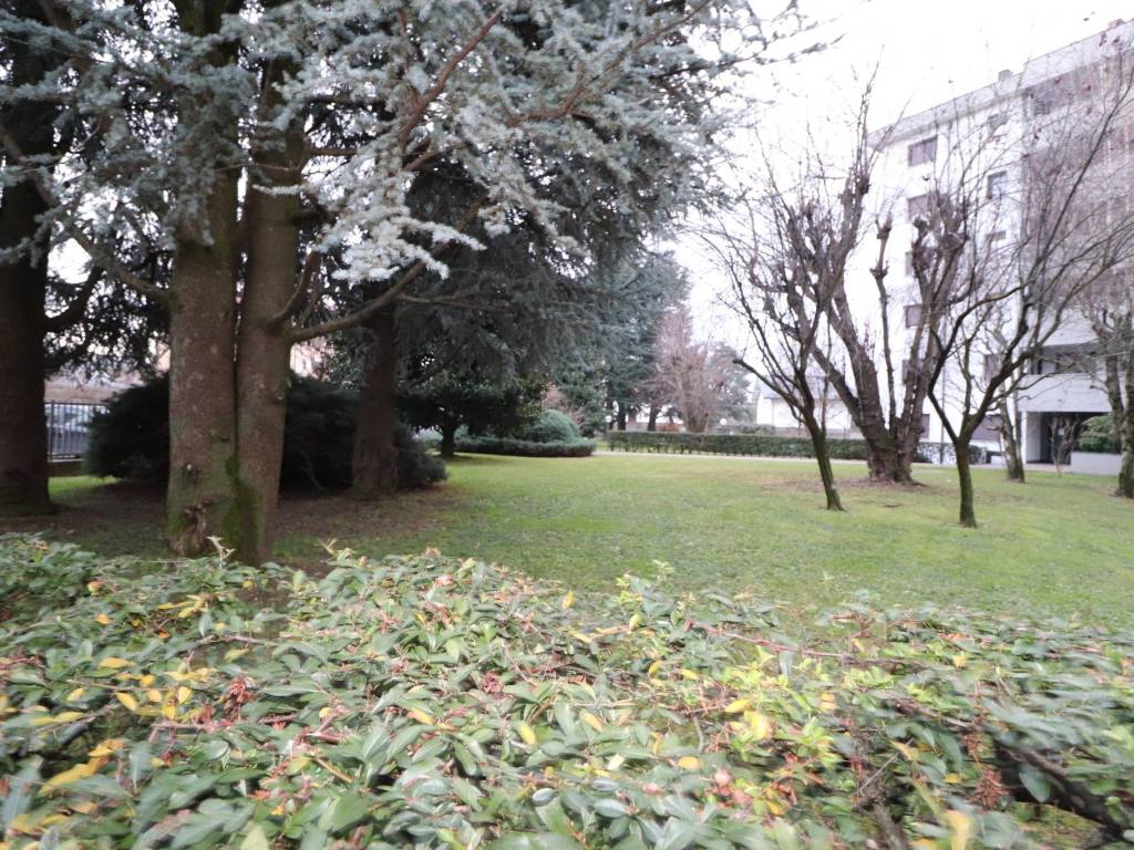 Appartamento a Saronno in Via Leonardo da Vinci - Foto 2