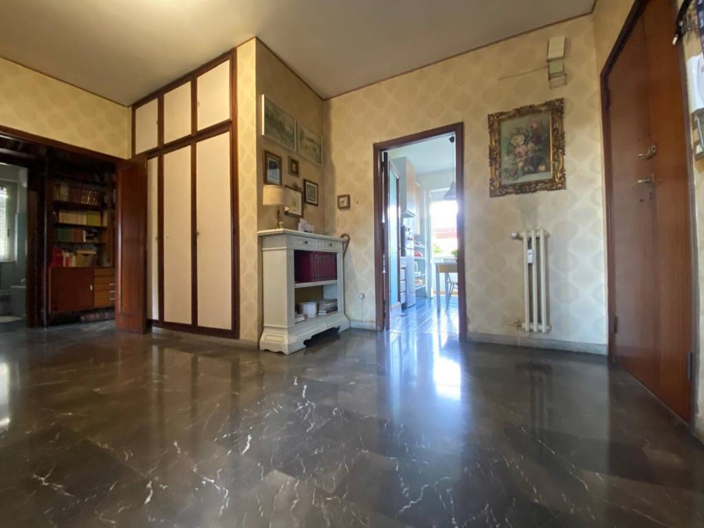 Appartamento a Livorno in Piazza Giacomo Matteotti, 24 - Foto 4