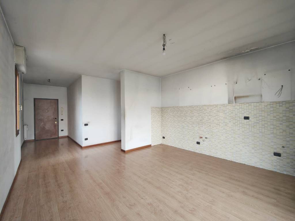 Appartamento a Prato in Via Emilio Boni - Foto 4