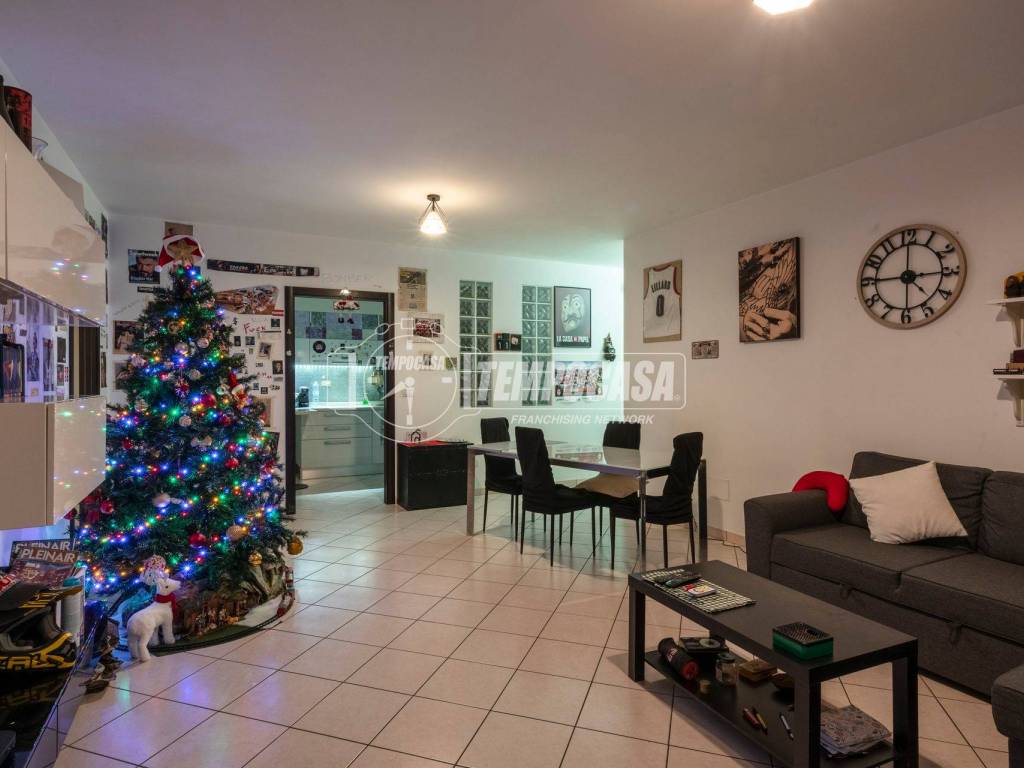 Appartamento a Montecassiano in Via Romolo Murri - Foto 2