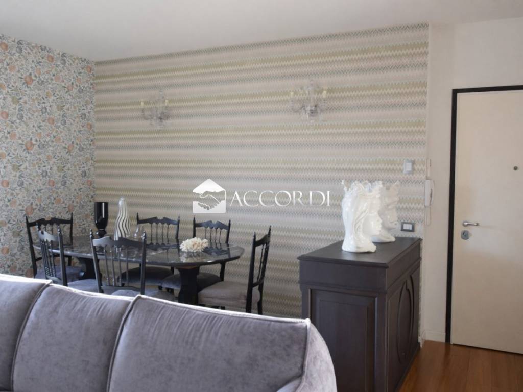 Appartamento a Montebelluna in Via Montello - Foto 3