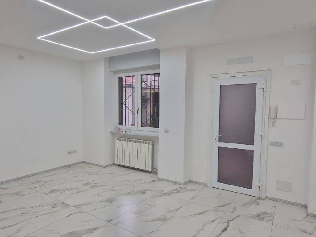 Appartamento a Vedano olona in Via Alessandro Volta, 12 - Foto 5