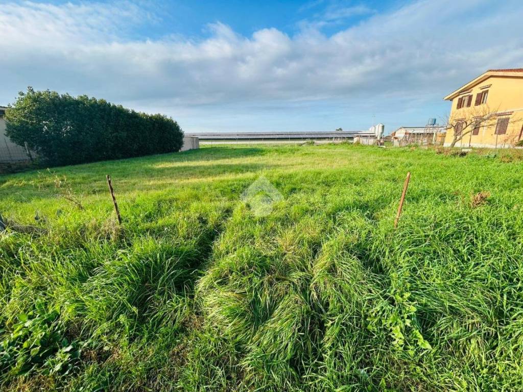 Terreno a Aprilia in Via Liri - Foto 4