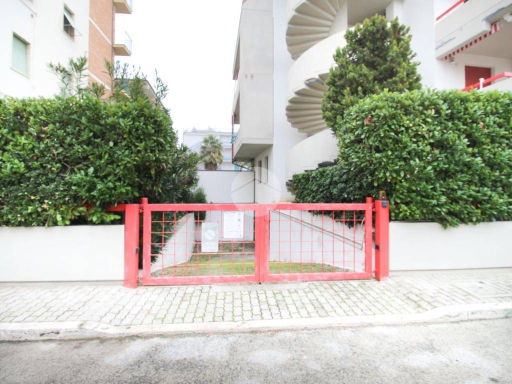 Box / garage a San benedetto del tronto in Via Giannina Milli, 23 - Foto 2