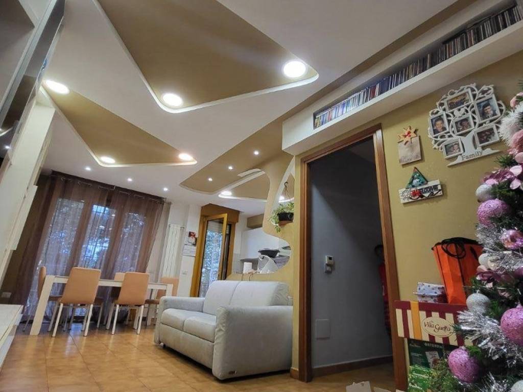 Appartamento a Ariccia in Via Innocenzo XII - Foto 4