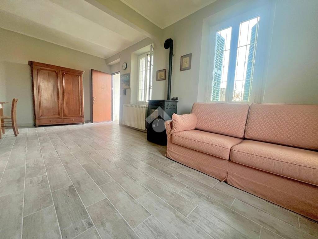 Casa indipendente a Settime in Via Rubatera, 18 - Foto 3