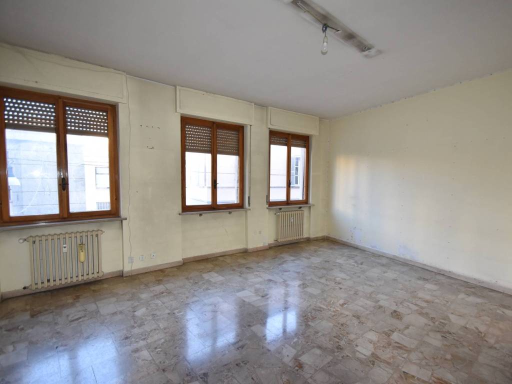 Appartamento a Vercelli in Via Fratelli Bandiera, 16 - Foto 4